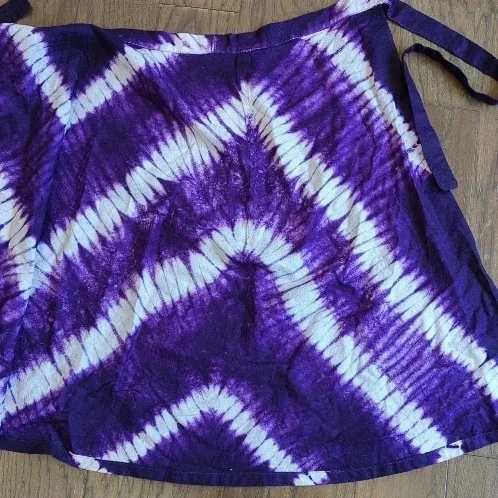 Wrap Around Tie Dye Skirt - Picture 3 of 4